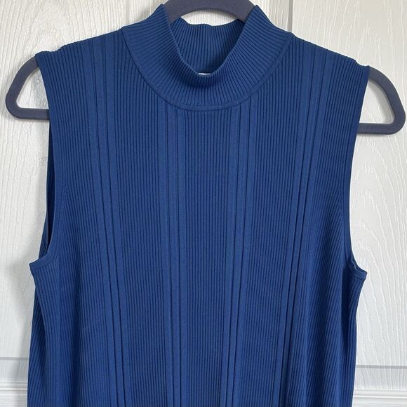 Dressbarn Women's 18/20 Blue Sleeveless Mock Turtleneck, Vertical Ribbing, NEW! - Picture 3 of 11